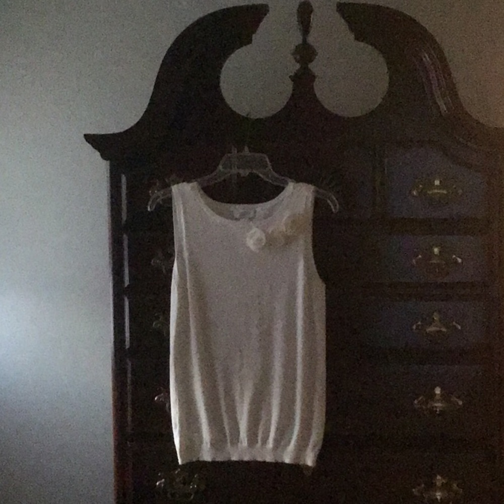 Ann Taylor loft white top